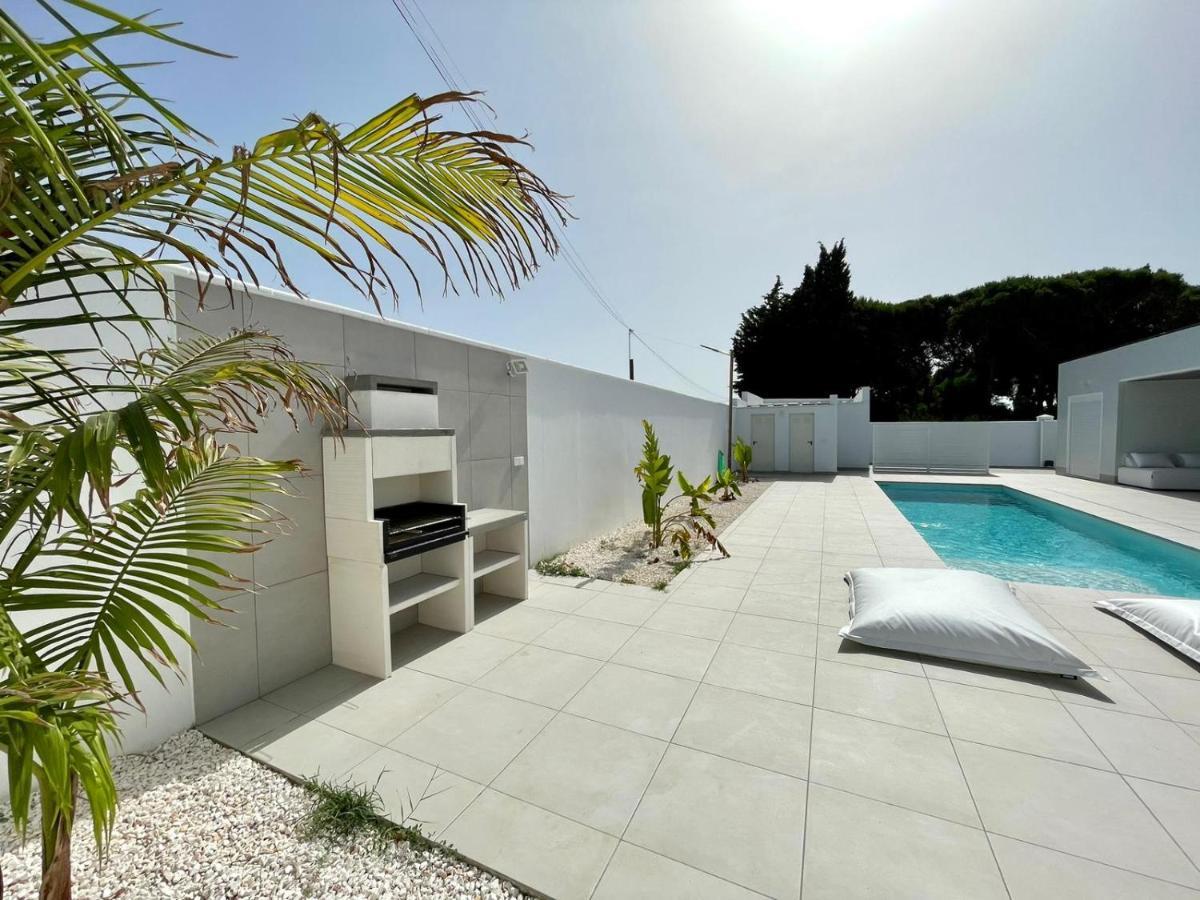 Chalet El Eden Chiclana de la Frontera Exterior photo