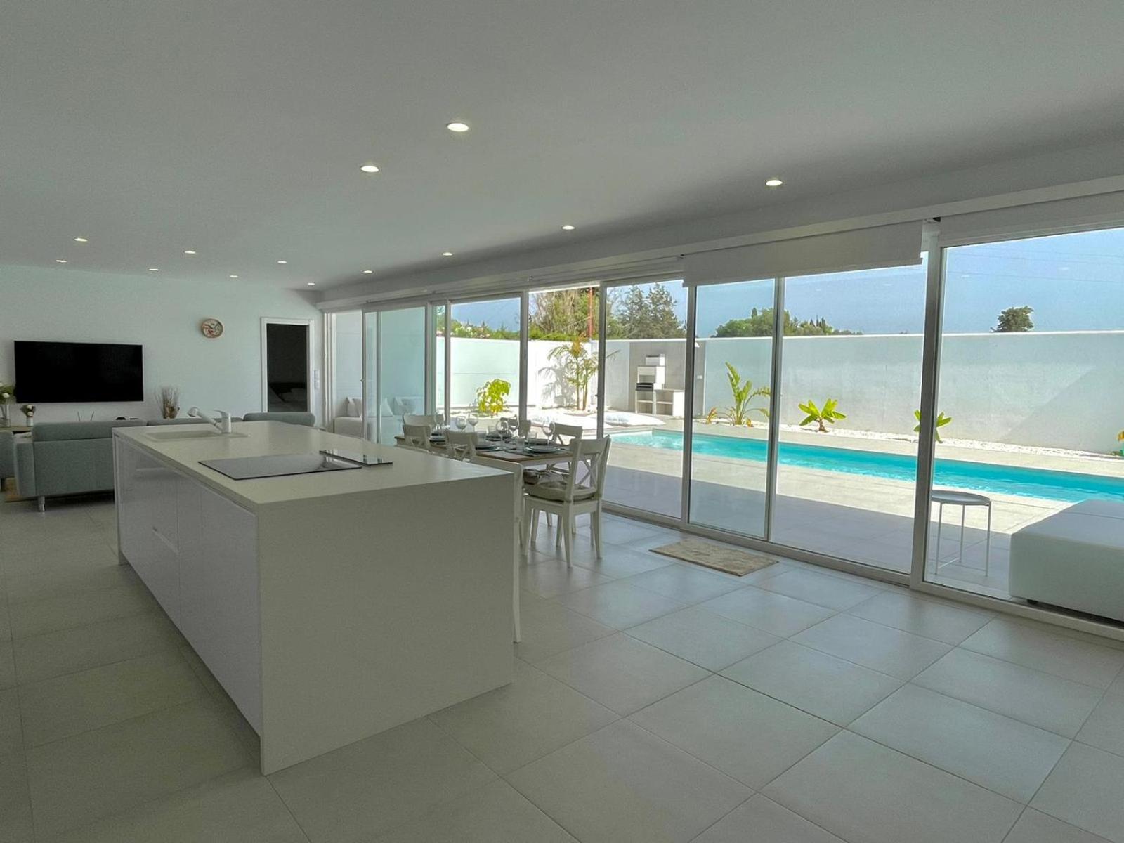 Chalet El Eden Chiclana de la Frontera Exterior photo